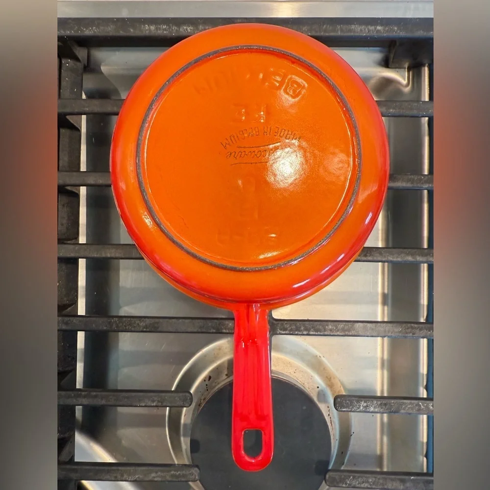 DESCOWARE Vintage 70s Belgium Orange Enamel Cast Iron Sauce Pan‎ Skillet Lid